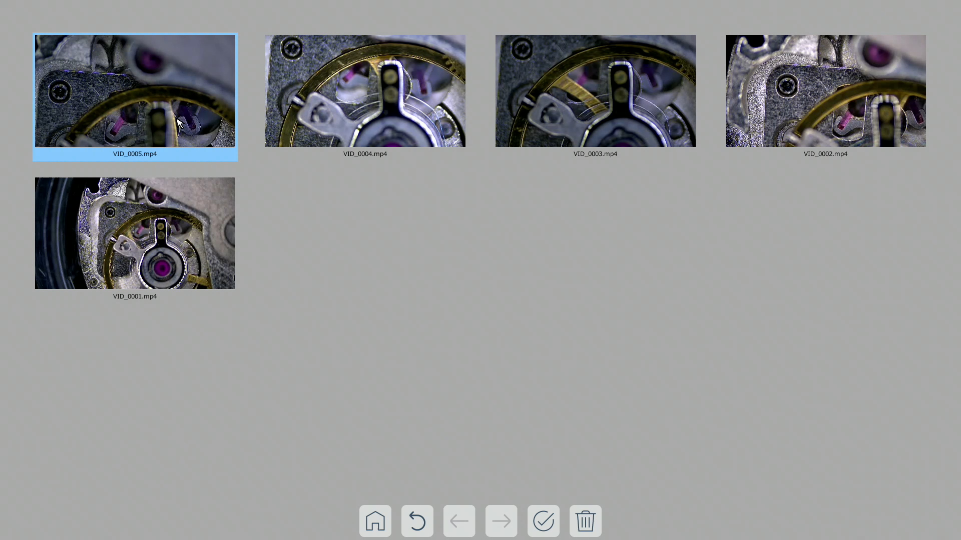 静止画・動画の再生が可能